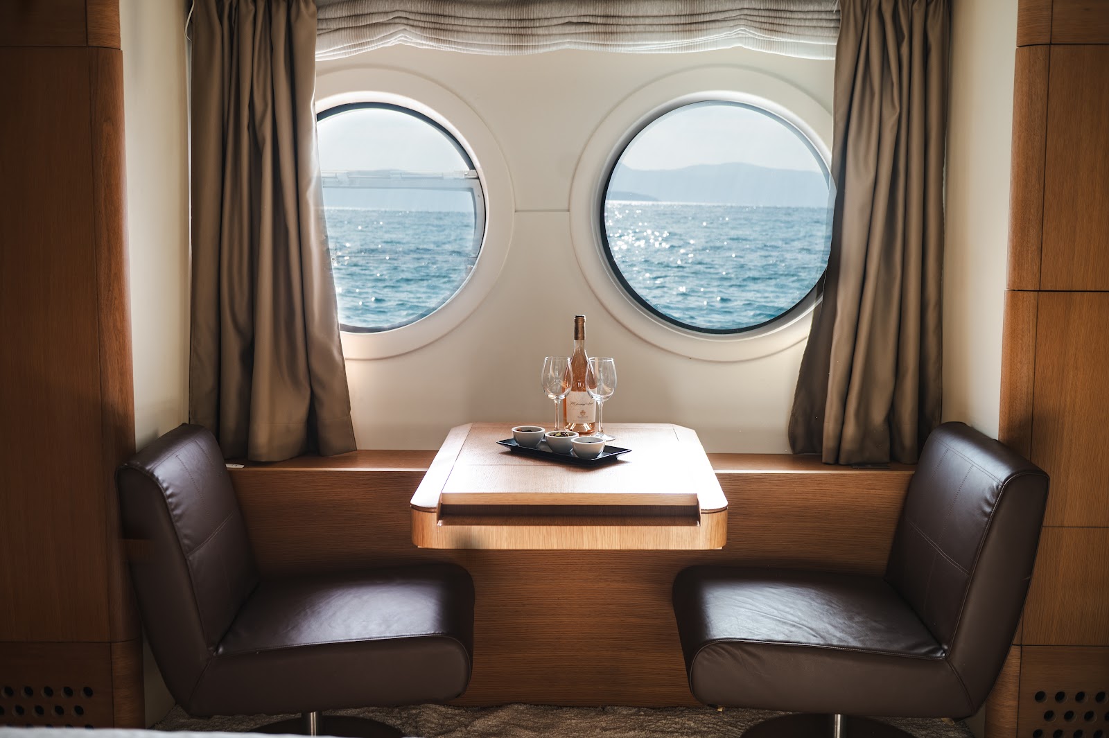 Επαγγελματική λήψη yacht – Likemedia 50